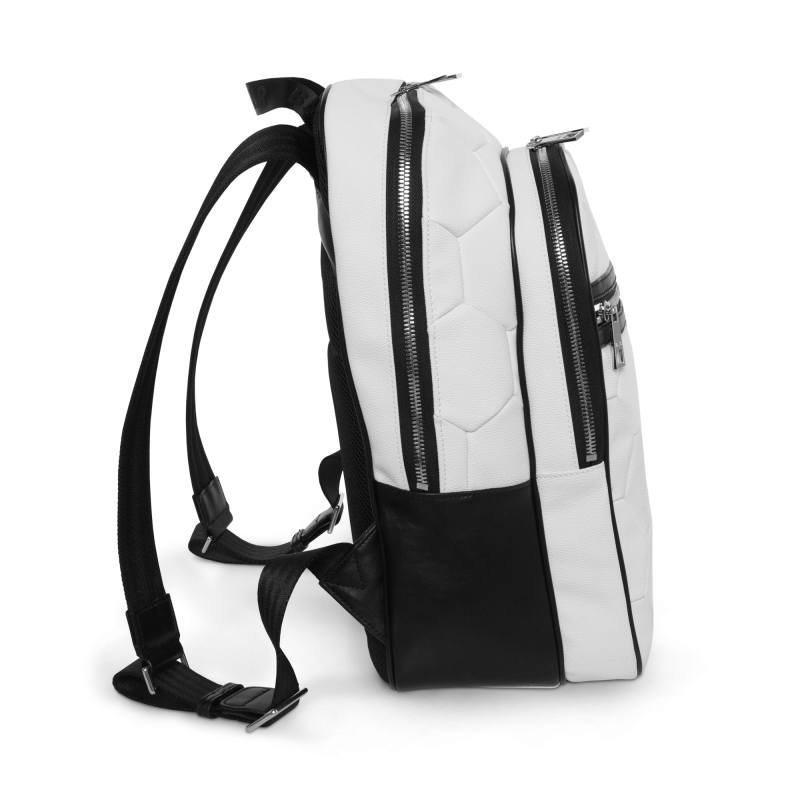 Backpack White | The Official BALR. website. Discover the new collection.