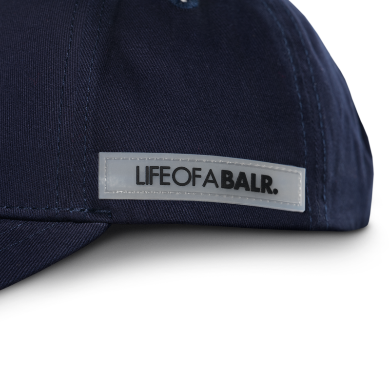 Contrasting Logo Cap Navy Contrasting Logo Cap Navy