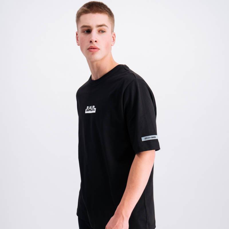 Contrasting Logo Loose T-shirt Black Contrasting Logo Loose T-shirt Black